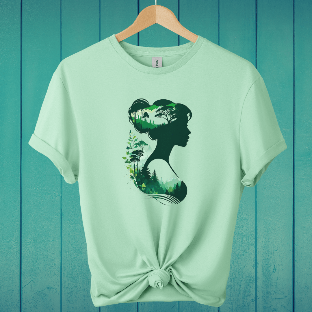 T-Shirt Mint Green / S Lady in Green T-Shirt