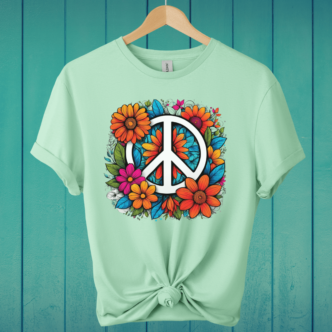 T-Shirt Mint Green / S Retro Peace T-Shirt